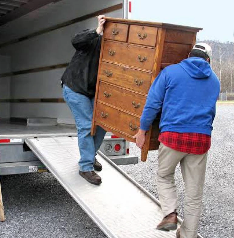 moving-1 moving-1
